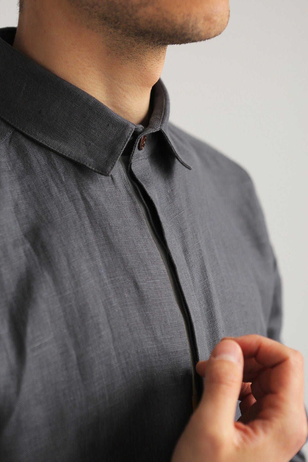 Hollis Gray Linen Shirt — view 3