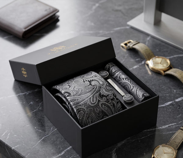 Emmett Floral Pocket Square